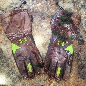 Under Armour Gore Tex insulator Gloves